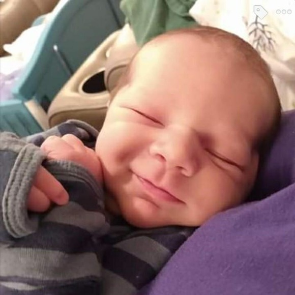 🙋🏻♂️🤱🏻Meet your posher‘s family,🐕🦺🙋🏻♀️ - Picture 12 of 16